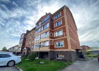 Продается 2-комнатная квартира, 54 м2, село Иглино, улица Калинина, 8/1