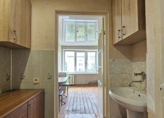 Продам 1-ком. квартиру, 15.7 м2, Калининград, улица Нансена, 74