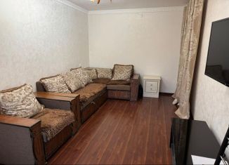 Продается 2-ком. квартира, 48 м2, Грозный, бульвар Султана Дудаева, 14, 2-й микрорайон