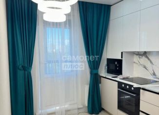 Продам 2-комнатную квартиру, 50.5 м2, Татарстан, улица Шамиля Усманова, 5Б