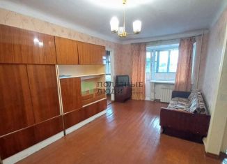Продам двухкомнатную квартиру, 42.9 м2, Курган, улица Сухэ-Батора, 13, жилой район Центральный