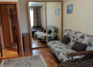 Сдается 1-комнатная квартира, 30 м2, Мурманск, улица Радищева, 11