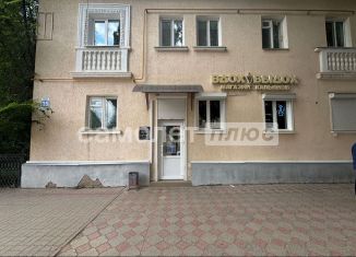 Сдаю в аренду помещение свободного назначения, 35 м2, Октябрьский, проспект Ленина, 35