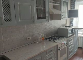 Продам 2-ком. квартиру, 62 м2, Саратов, 3-й Московский проезд, 16Б