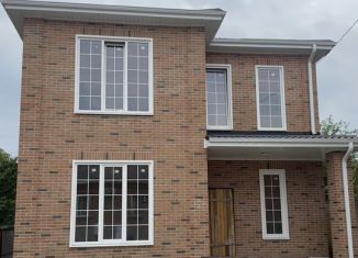 Продаю дом, 160 м2, Майкоп, улица Чапаева, 26