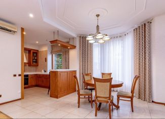 Продаю таунхаус, 180.9 м2, Санкт-Петербург, метро Озерки, 1-я Утиная улица, 17к2