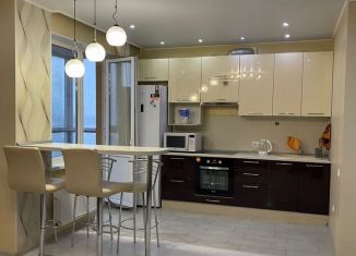 Сдается в аренду квартира студия, 40 м2, Республика Башкортостан, Комсомольская улица, 111