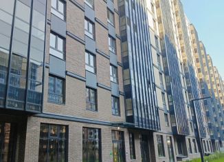 Продаю гараж, 10 м2, Кудрово, Солнечная улица, 4