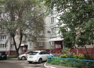Продаю 3-комнатную квартиру, 65 м2, Челябинск, Калининский район, улица Университетская Набережная, 30