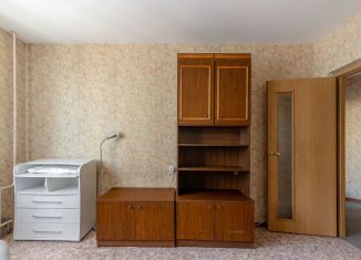 Продам 3-комнатную квартиру, 74.9 м2, Санкт-Петербург, 5-й Предпортовый проезд, 10к1, метро Московская