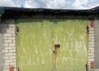 Продаю гараж, 28 м2, Калининград