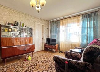 Продажа двухкомнатной квартиры, 41.3 м2, Навашино, площадь Ленина, 2