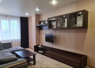 Сдам однокомнатную квартиру, 40 м2, Тольятти, улица 40 лет Победы, 43