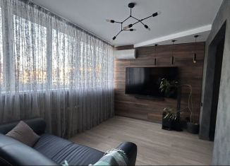 Продаю 3-ком. квартиру, 59 м2, Республика Башкортостан, Караидельская улица, 4