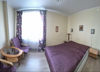 Аренда 2-ком. квартиры, 60 м2, Санкт-Петербург, улица Верности, 17