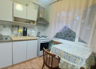Продается двухкомнатная квартира, 48.1 м2, посёлок городского типа Богандинский, улица Строителей, 10А