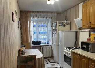 Продается четырехкомнатная квартира, 78 м2, Бугульма, улица Насырова, 1А