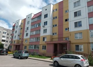 Продается однокомнатная квартира, 39 м2, Новозыбков, Бульварная улица, 74
