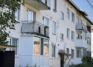 4-комнатная квартира на продажу, 76.3 м2, село Черёмушки, улица Макаренко, 3