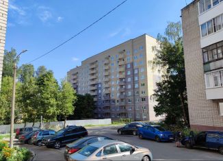 Продам двухкомнатную квартиру, 68.2 м2, Смоленск, улица Багратиона, 26А, Ленинский район