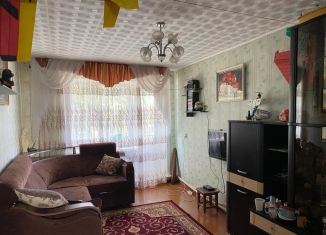 Продам трехкомнатную квартиру, 62.4 м2, поселок городского типа Шаля, улица Орджоникидзе, 29
