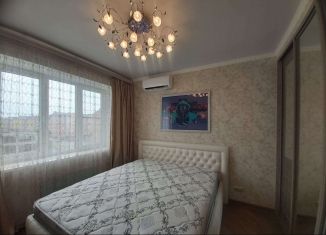 1-комнатная квартира на продажу, 48 м2, Владикавказ, улица Шамиля Джикаева, 4, 18-й микрорайон