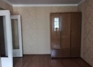 Продается 1-комнатная квартира, 33 м2, Карачаевск, улица Курджиева, 14