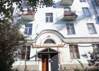 Продается 2-ком. квартира, 63 м2, Самара, метро Кировская, проспект Кирова, 40