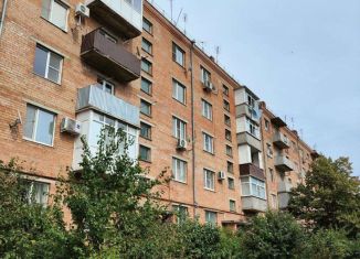 Продажа двухкомнатной квартиры, 57.9 м2, Новокубанск, Первомайская улица, 95