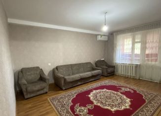 Сдается 3-ком. квартира, 75 м2, Избербаш, улица Гамидова, 81А