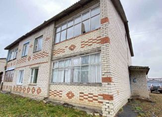 Продается трехкомнатная квартира, 70 м2, село Круглово, Школьная улица, 6