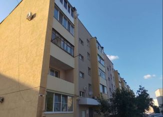Продам двухкомнатную квартиру, 47.5 м2, Алексеевка, улица Маяковского, 121