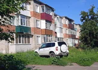 Продаю 2-комнатную квартиру, 52 м2, Кирсанов, Спортивная улица