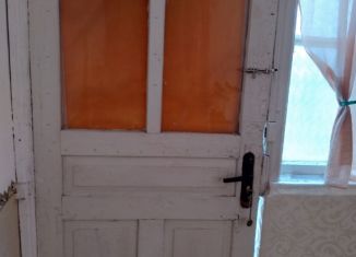 Продается 2-ком. квартира, 47 м2, Судак, Гвардейская улица, 15