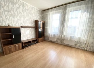 Сдаю 2-ком. квартиру, 60 м2, Московская область, улица Маяковского, 30