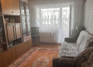 Продается 3-комнатная квартира, 57.2 м2, Татарск, улица Карла Маркса