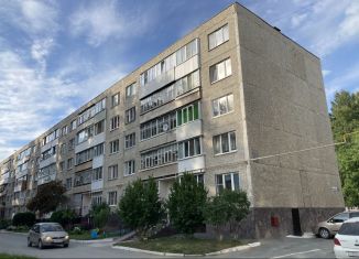 1-комнатная квартира на продажу, 32.2 м2, поселок городского типа Рефтинский, Молодёжная улица, 37
