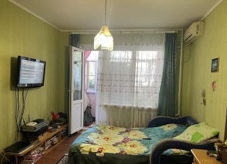 Продаю 2-комнатную квартиру, 55 м2, Карачаево-Черкесия, улица Гутякулова, 36