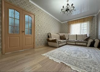 Продажа 2-комнатной квартиры, 57 м2, Астраханская область, Зелёная улица, 1к1