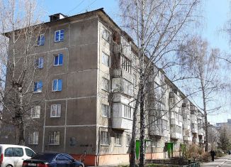 Продажа 4-ком. квартиры, 58.7 м2, Омск, улица Бархатовой, 8, Советский округ