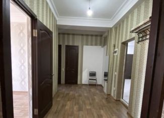 Продажа 2-ком. квартиры, 80 м2, Махачкала, улица Генерала Омарова, 25А