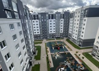 Продам 3-комнатную квартиру, 81 м2, Калининград, Суздальская улица, 15