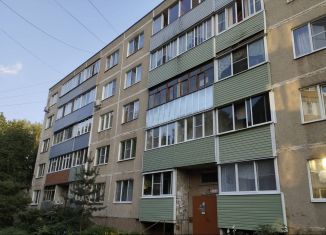 2-комнатная квартира на продажу, 54 м2, Ярославская область, улица Ворошилова, 8