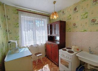 2-комнатная квартира на продажу, 48 м2, Осинники, улица Ефимова, 12