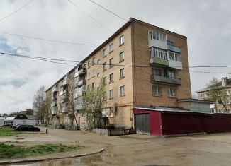 Продажа 4-комнатной квартиры, 61 м2, Коми, улица Гагарина, 9