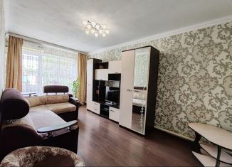 Продажа трехкомнатной квартиры, 59 м2, поселок Садовый, улица Комарова, 28