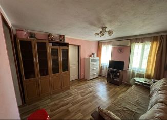 Продается 3-ком. квартира, 45 м2, Ростов-на-Дону, улица 33-я Линия, 15, Пролетарский район