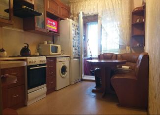 Продаю трехкомнатную квартиру, 62 м2, Брянская область, переулок Пилотов, 14