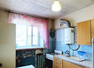 Аренда трехкомнатной квартиры, 57 м2, Великие Луки, проспект Гагарина, 16к1