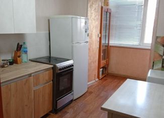 Продается 3-ком. квартира, 60 м2, Магнитогорск, улица Тургенева, 16/1